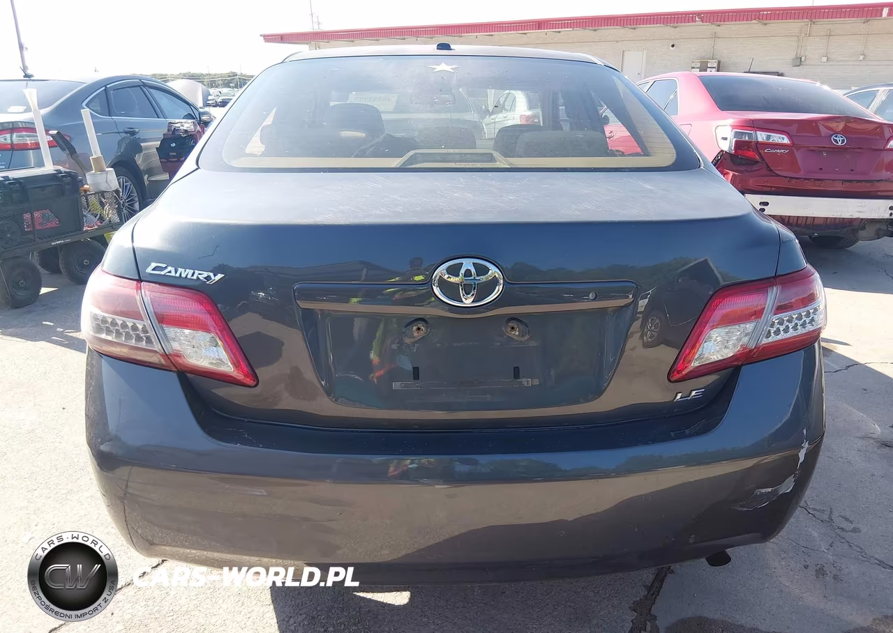 2011 Toyota Camry Le VIN:4T1BF3EK5BU160885 - 16