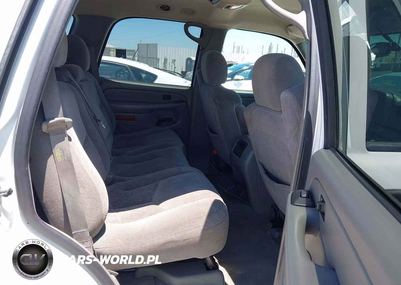 2004 Chevrolet Tahoe Ls VIN:1GNEC13T34J148689 - 8