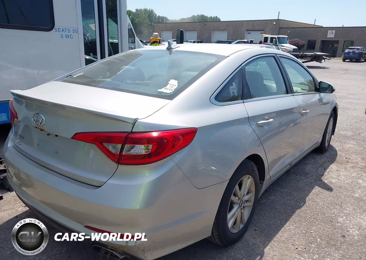 2017 Hyundai Sonata VIN:5NPE24AF4HH445933 - 4
