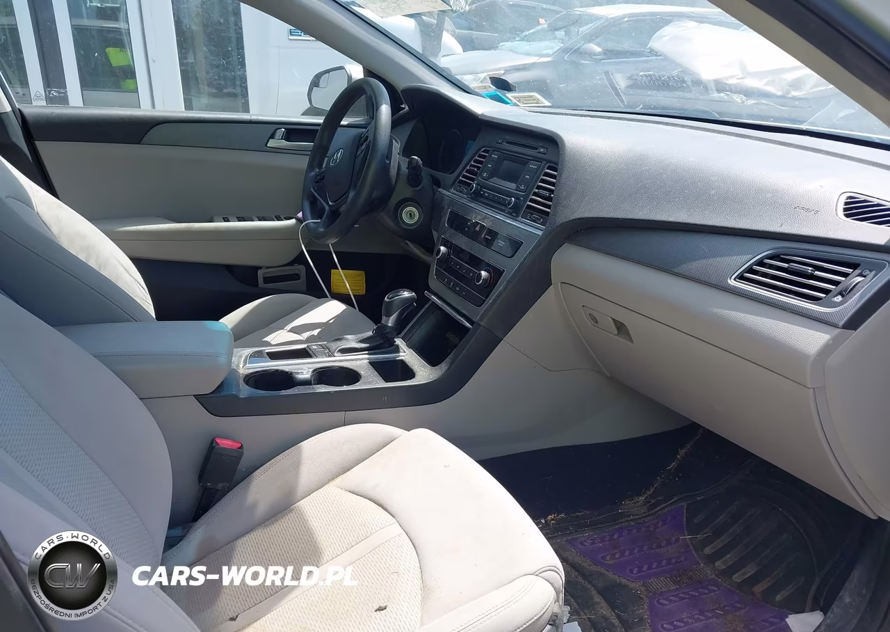 2017 Hyundai Sonata VIN:5NPE24AF4HH445933 - 5
