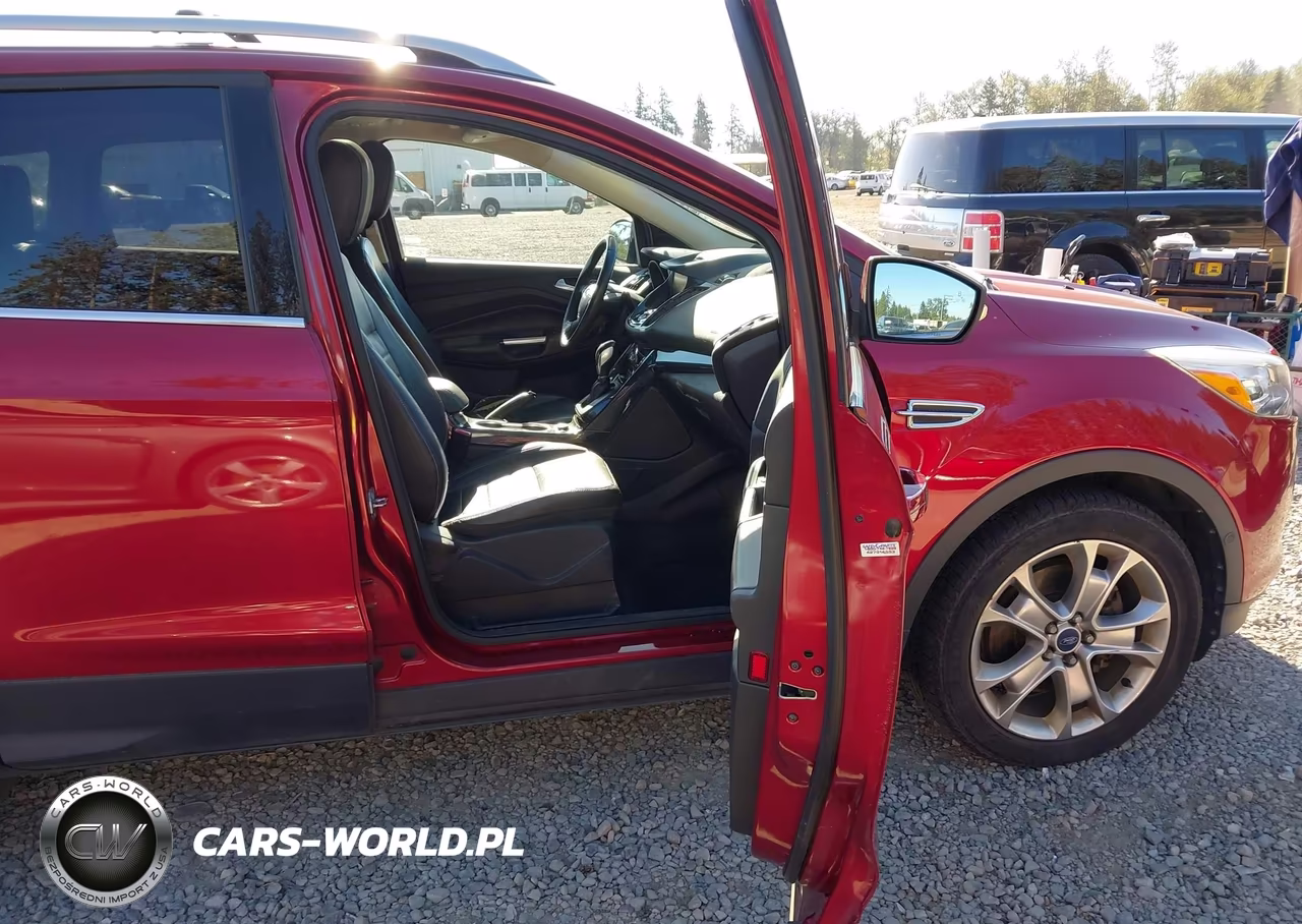 2014 Ford Escape Titanium VIN:1FMCU9J97EUE27707 - 5