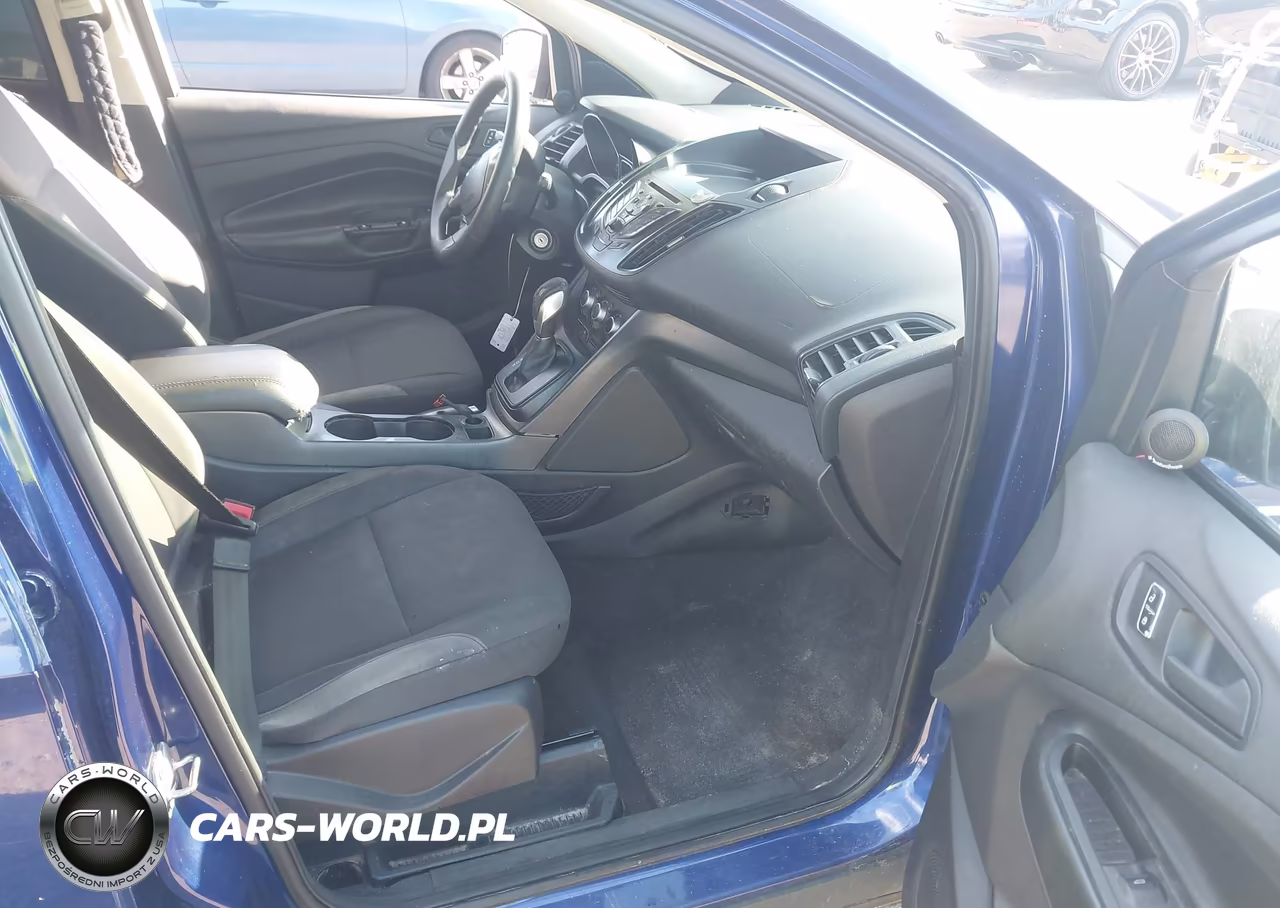2016 Ford Escape S VIN:1FMCU0F74GUB67160 - 5