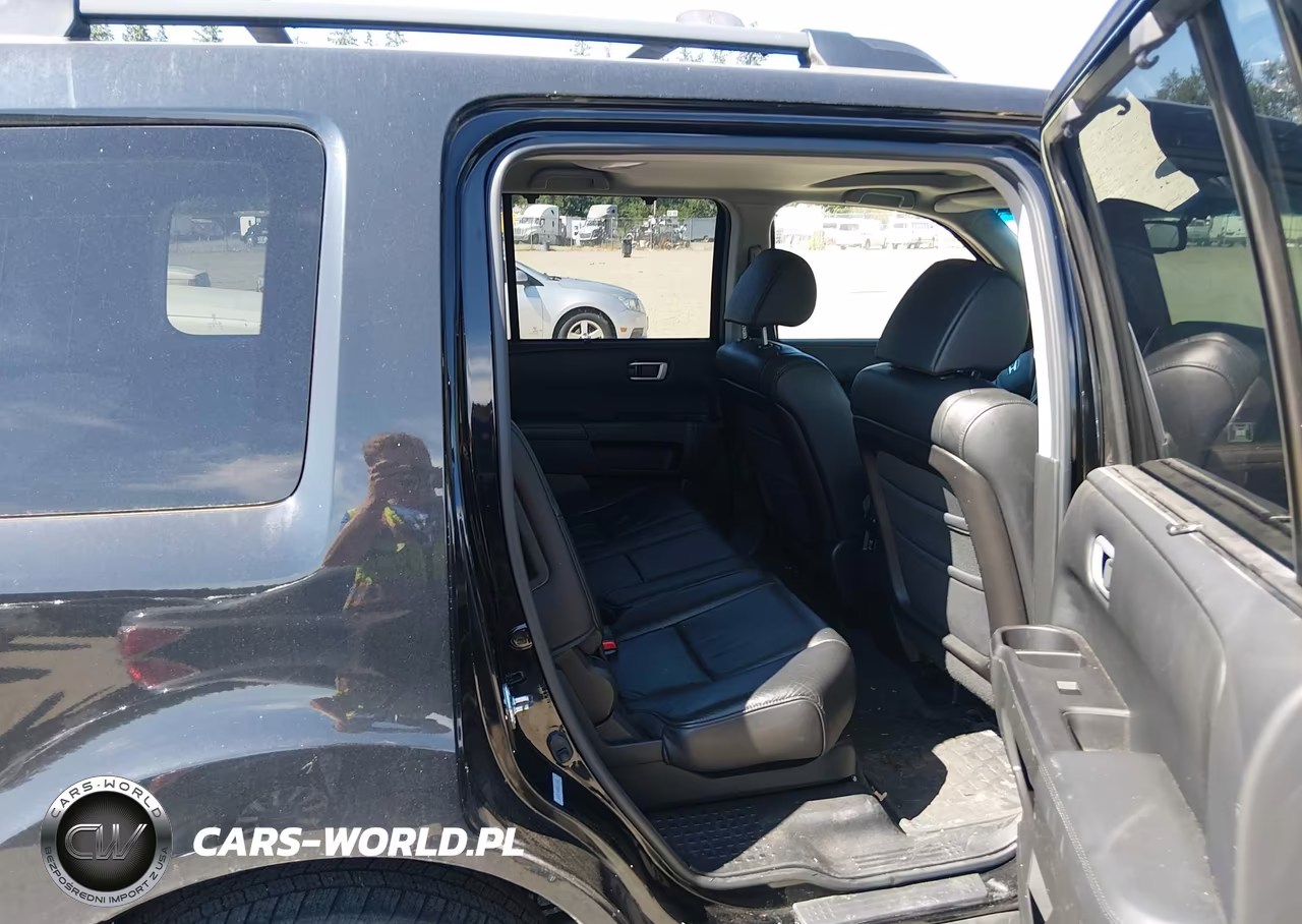 2010 Honda Pilot Touring VIN:5FNYF4H82AB038481 - 8