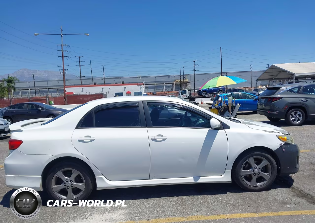 2013 Toyota Corolla S VIN:5YFBU4EEXDP183914 - 14