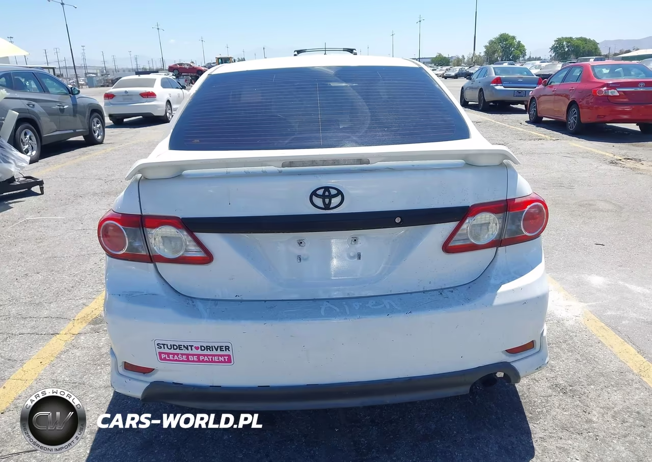 2013 Toyota Corolla S VIN:5YFBU4EEXDP183914 - 17