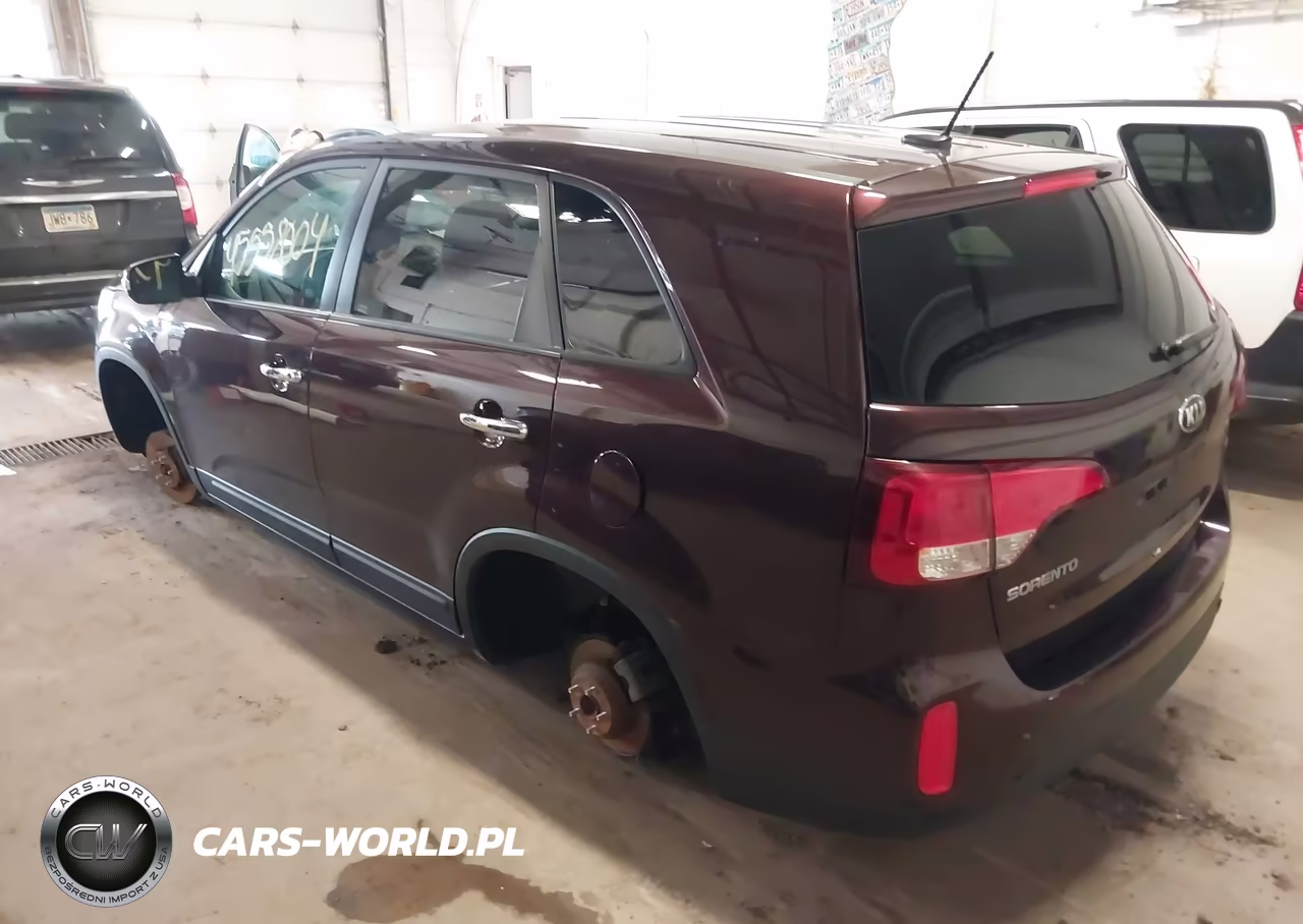 2015 Kia Sorento Lx VIN:5XYKT3A67FG621839 - 3