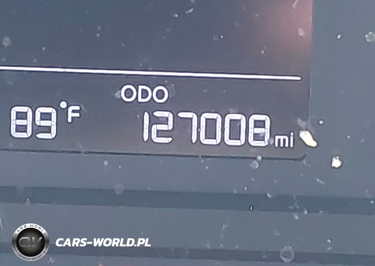 2018 Kia Forte Lx VIN:3KPFK4A7XJE235439 - 15