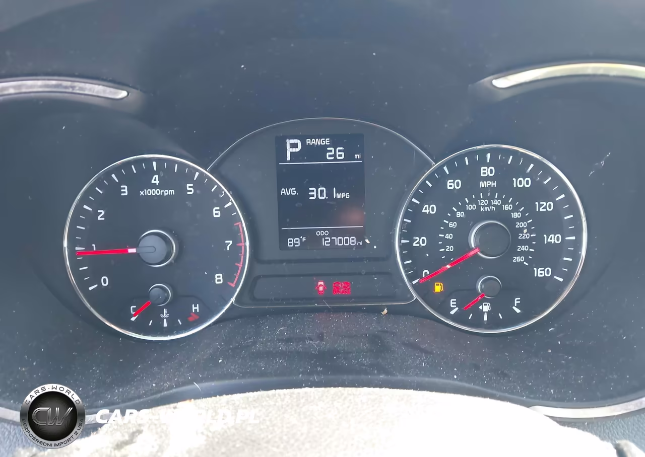2018 Kia Forte Lx VIN:3KPFK4A7XJE235439 - 7