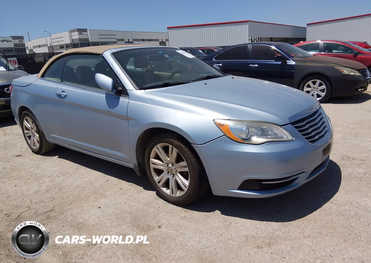 2012 Chrysler 200 Touring