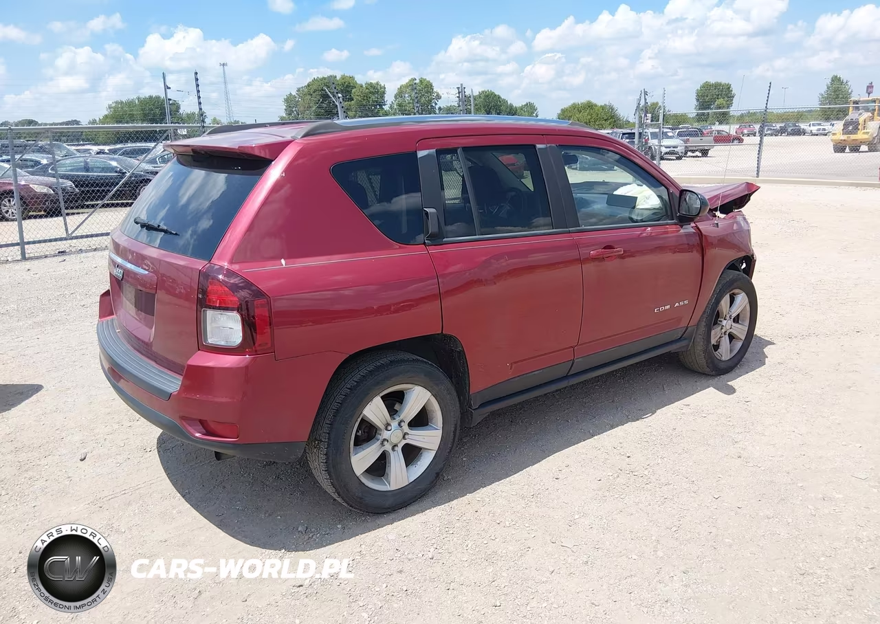 2015 Jeep Compass Sport VIN:1C4NJDBBXFD125405 - 4