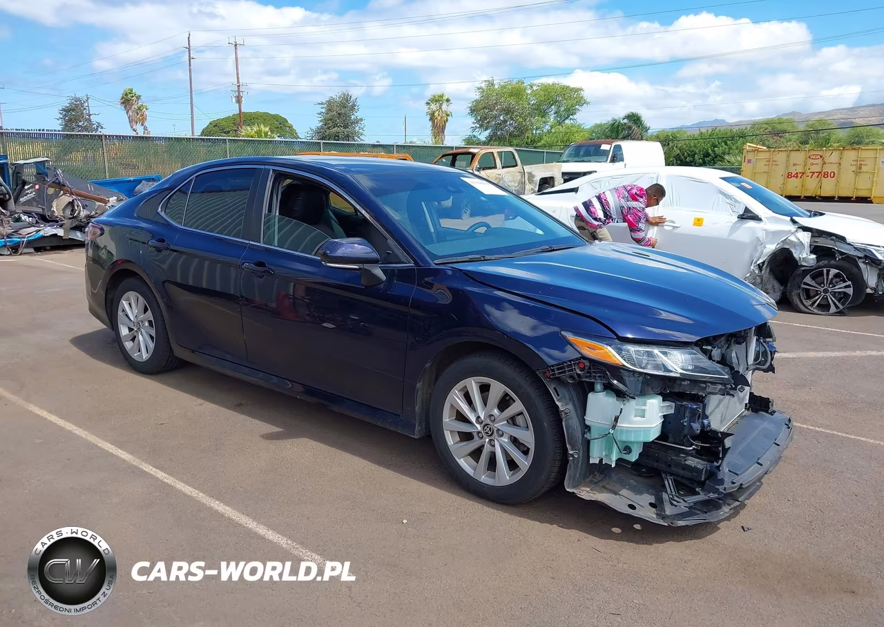 2021 Toyota Camry Le