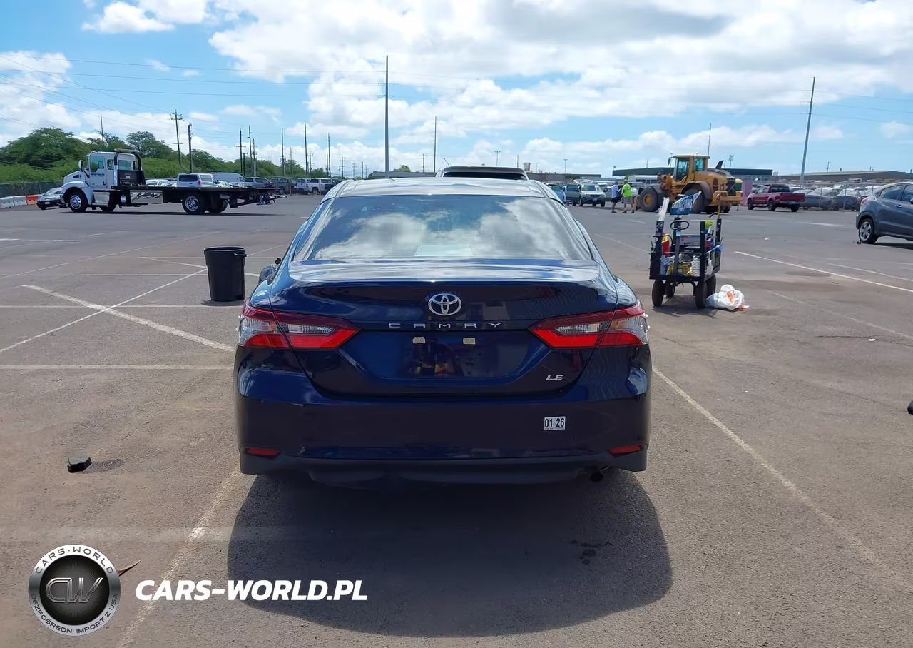 2021 Toyota Camry Le VIN:4T1R11AK2MU599360 - 17