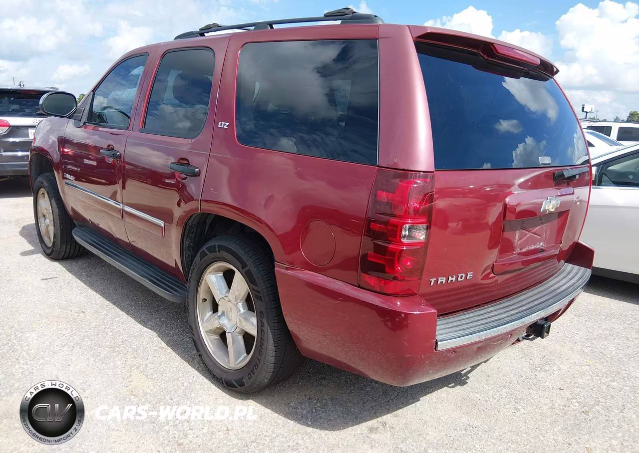 2009 Chevrolet Tahoe Ltz VIN:1GNFC33J99R301051 - 3