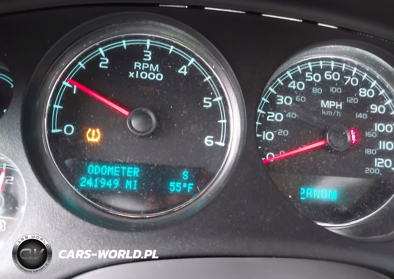 2009 Chevrolet Tahoe Ltz VIN:1GNFC33J99R301051 - 7