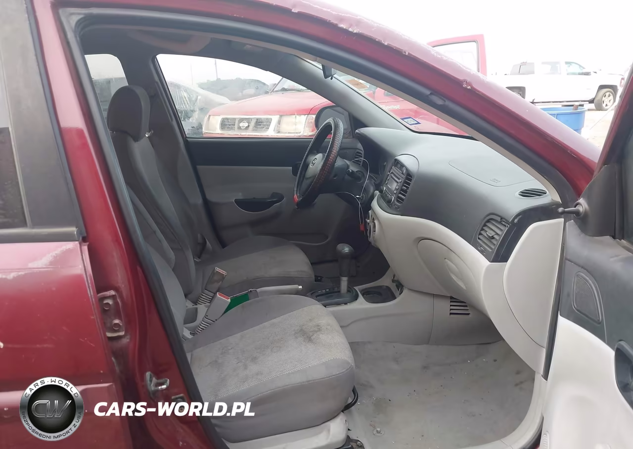 2007 Hyundai Accent Gls VIN:KMHCN46C37U157320 - 5