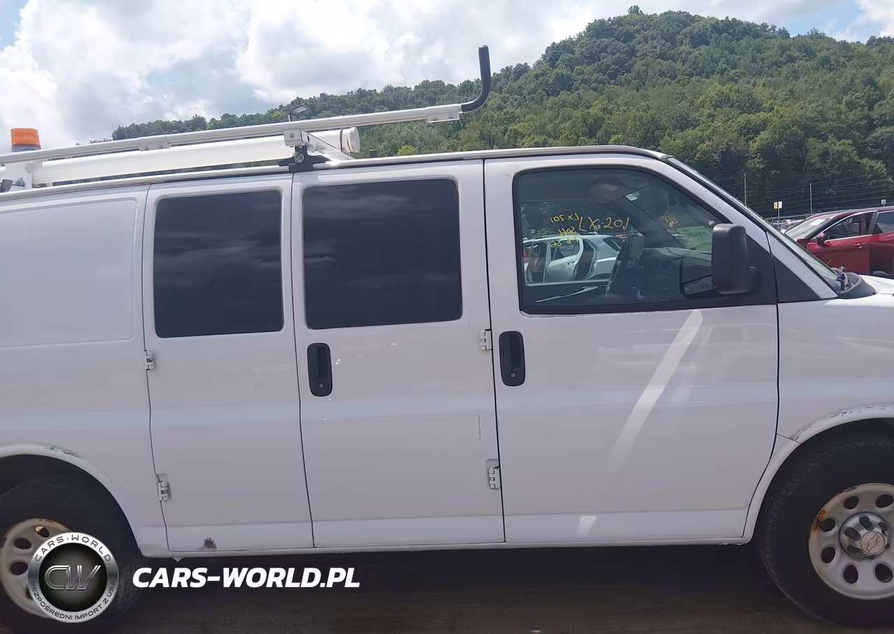2014 Chevrolet Express 1500 Work Van VIN:1GCSGAFX8E1197032 - 13