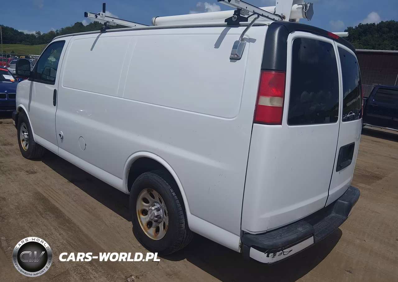 2014 Chevrolet Express 1500 Work Van VIN:1GCSGAFX8E1197032 - 3