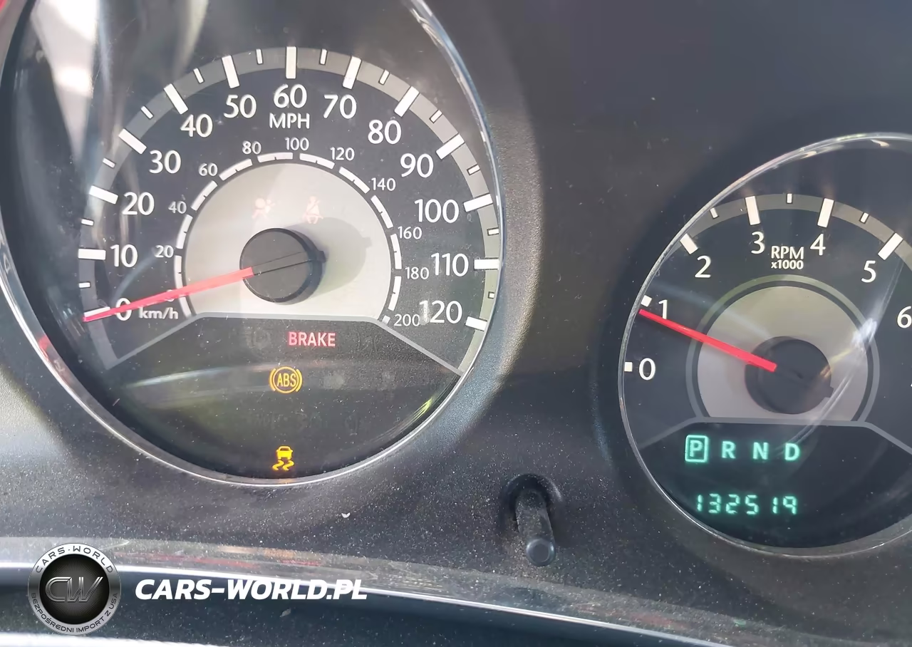 2013 Chrysler 200 Touring VIN:1C3CCBBB1DN512961 - 7
