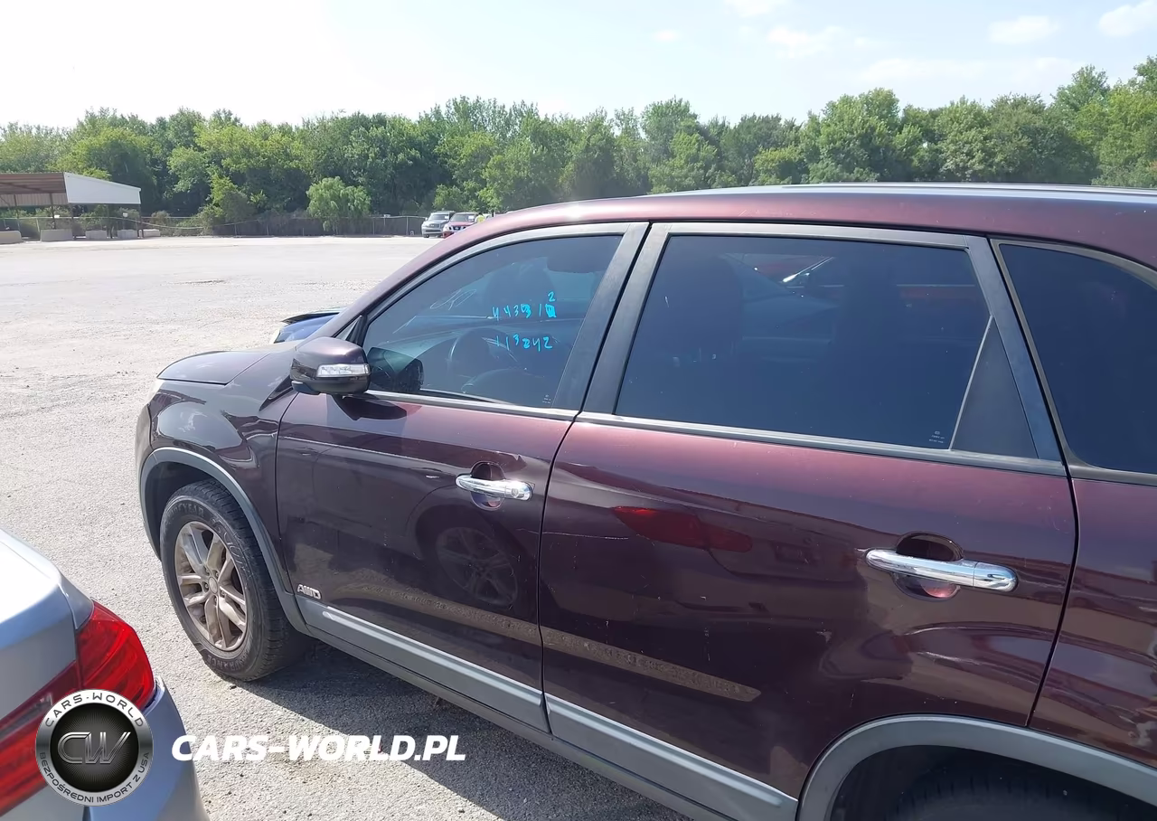 2014 Kia Sorento Lx VIN:5XYKTCA6XEG547914 - 14