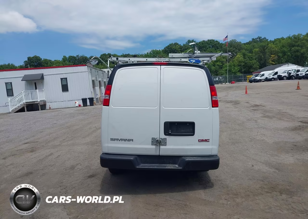2025 GMC Savana Cargo Rwd 3500 Regular Wheelbase Work Van VIN:1GTZ7GF76S1174779 - 16