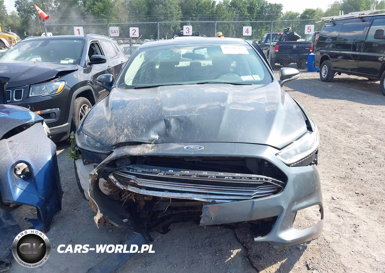 2015 Ford Fusion Hybrid Se VIN:3FA6P0LU8FR158671 - 13