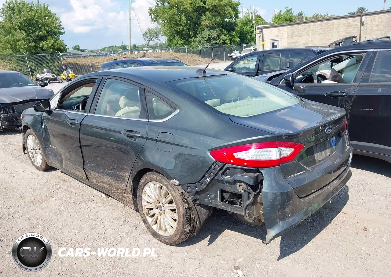 2015 Ford Fusion Hybrid Se VIN:3FA6P0LU8FR158671 - 3