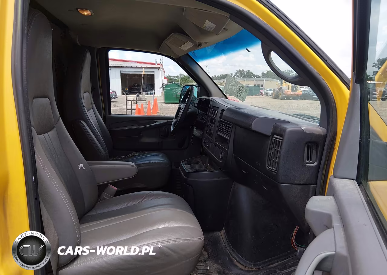2012 GMC Savana 2500 Work Van VIN:1GTW7GCA6C1151054 - 5