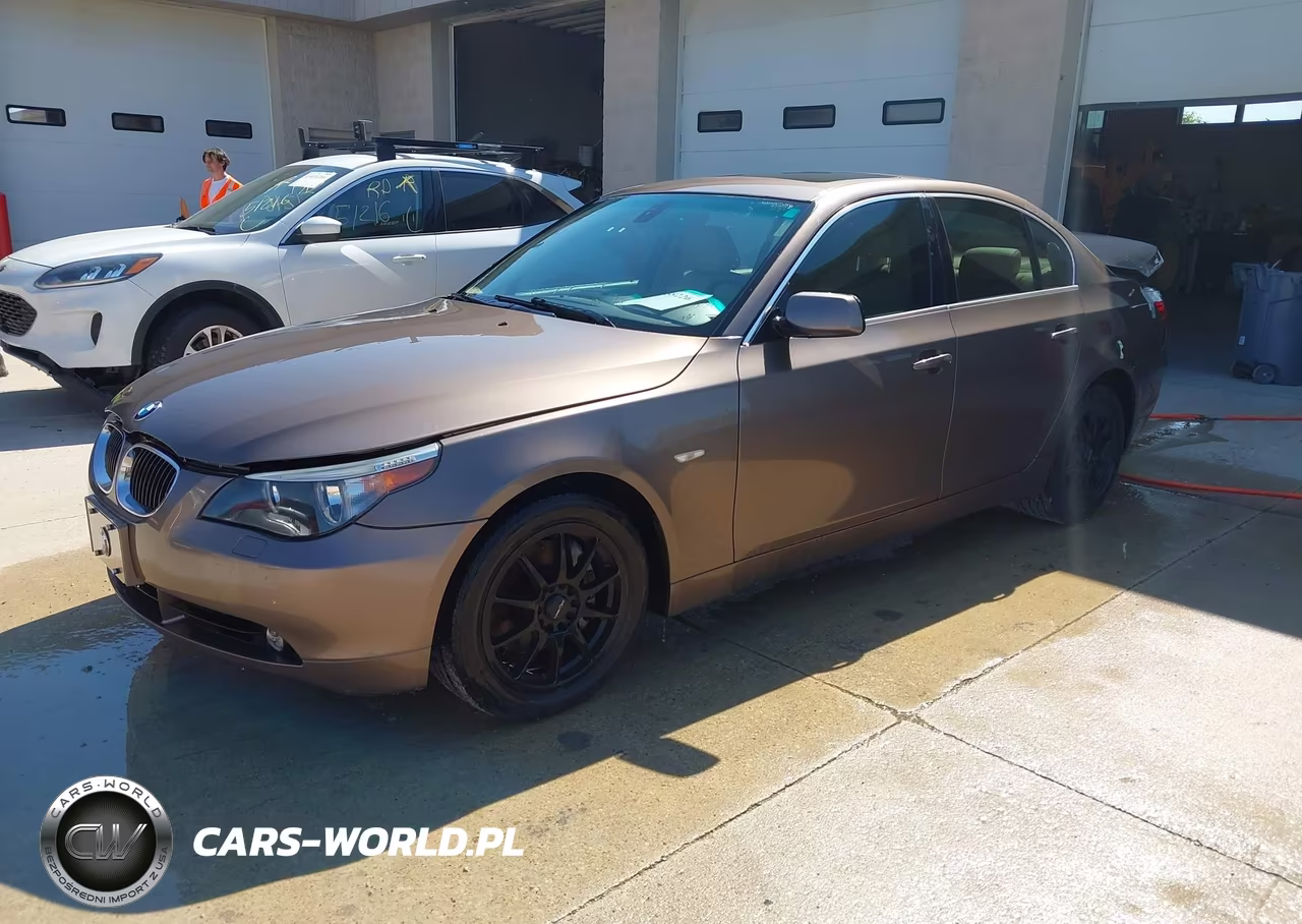 2007 BMW 525Xi VIN:WBANF33517CS40550 - 2