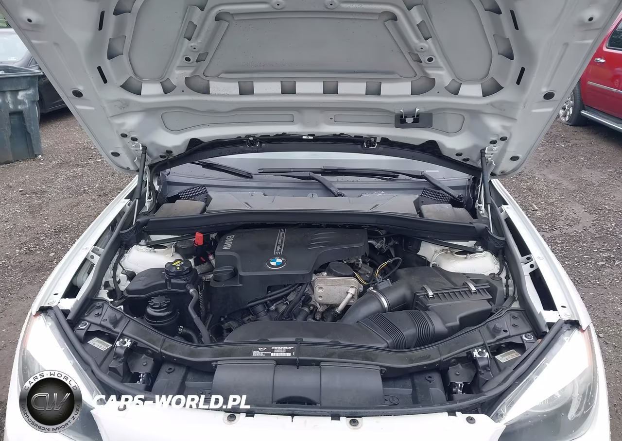 2015 BMW X1 xDrive28I VIN:WBAVL1C57FVY37928 - 10