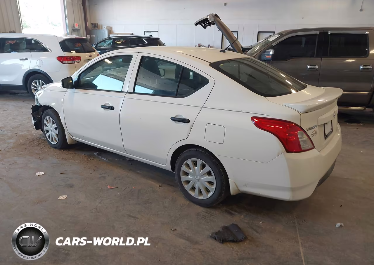 2018 Nissan Versa 1.6 S+ VIN:3N1CN7AP4JL841801 - 3