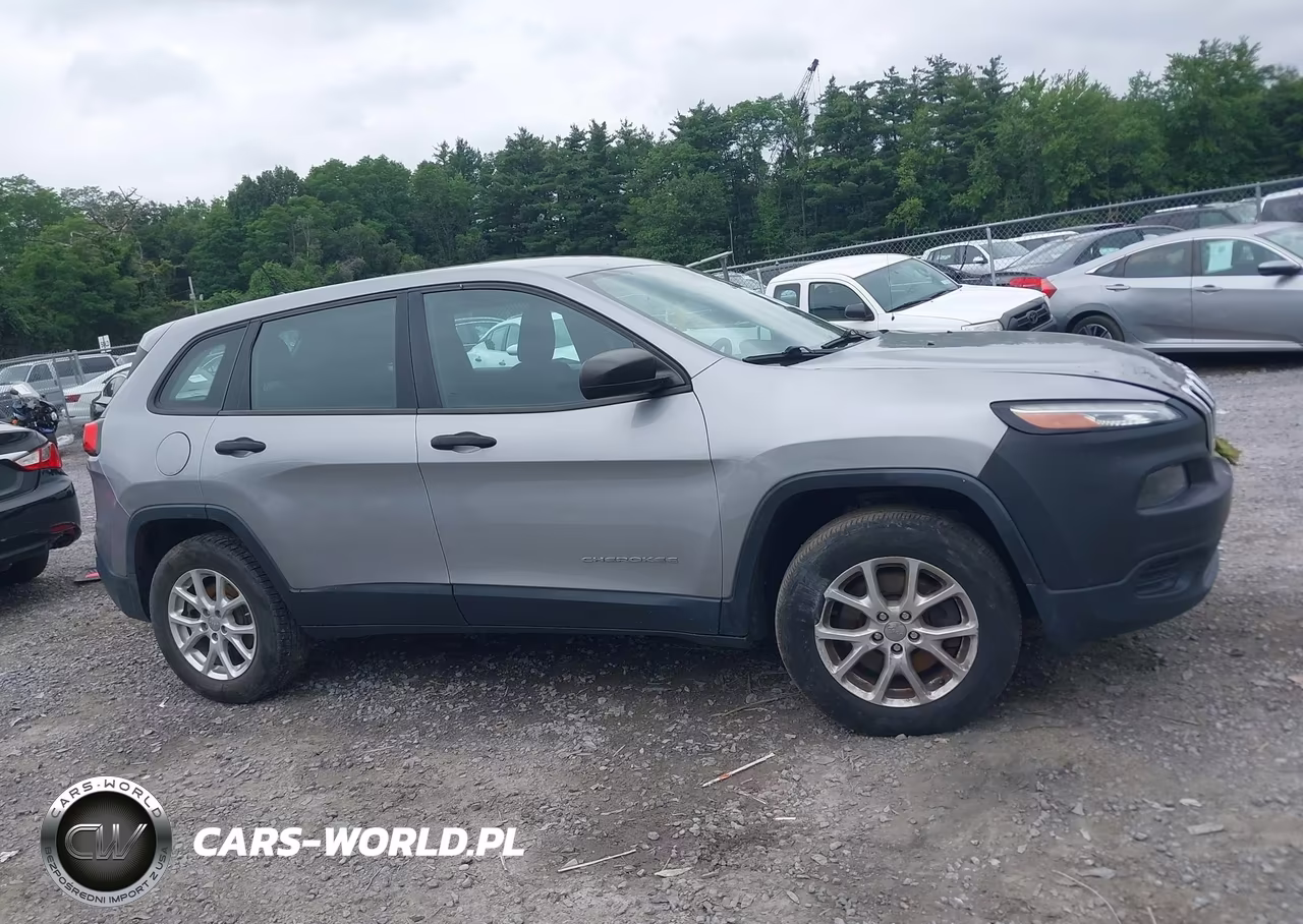 2015 Jeep Cherokee Sport VIN:1C4PJMAB3FW513008 - 13
