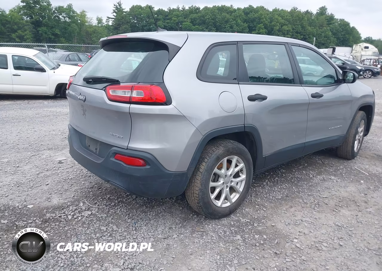 2015 Jeep Cherokee Sport VIN:1C4PJMAB3FW513008 - 4