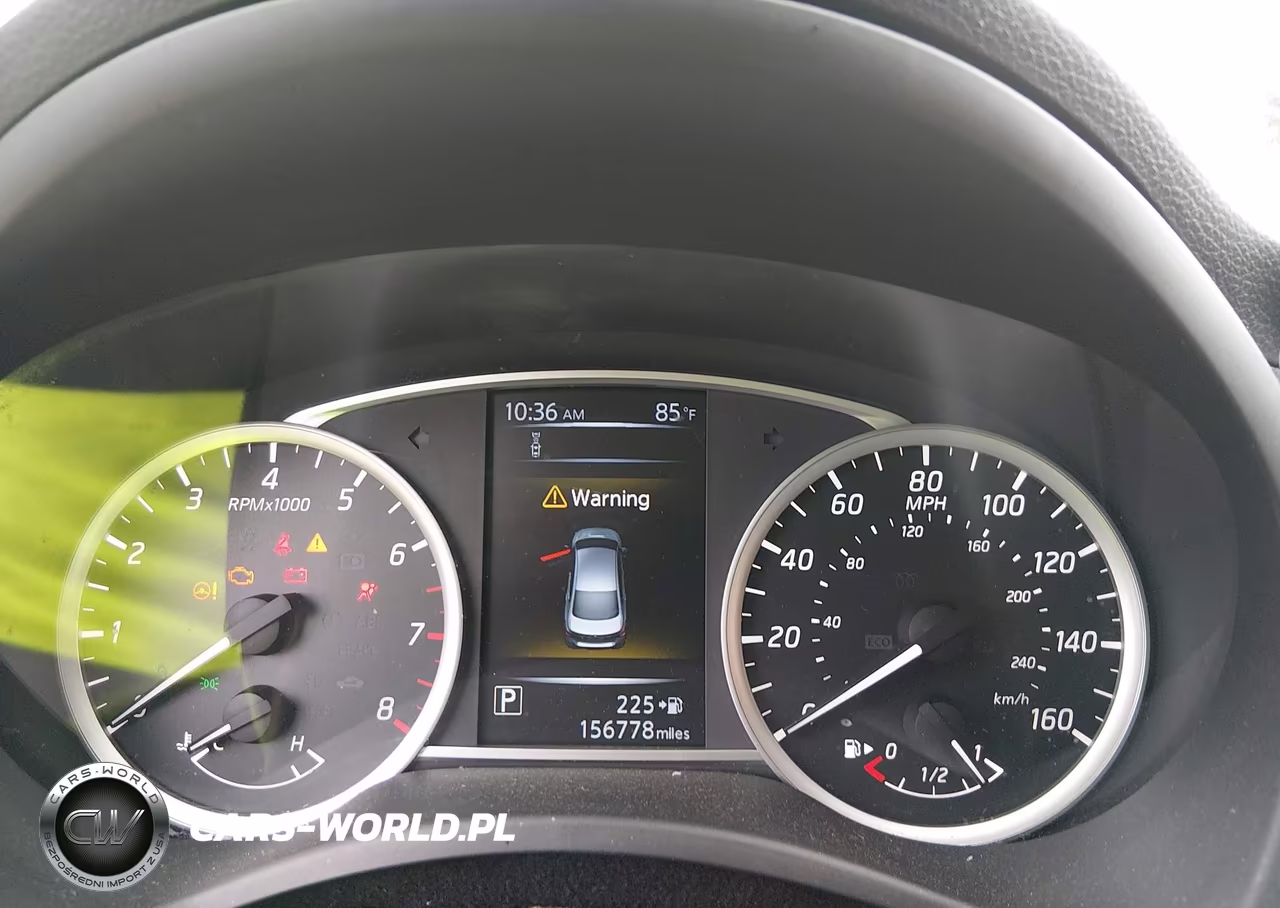 2018 Nissan Sentra S VIN:3N1AB7AP1JY334289 - 7