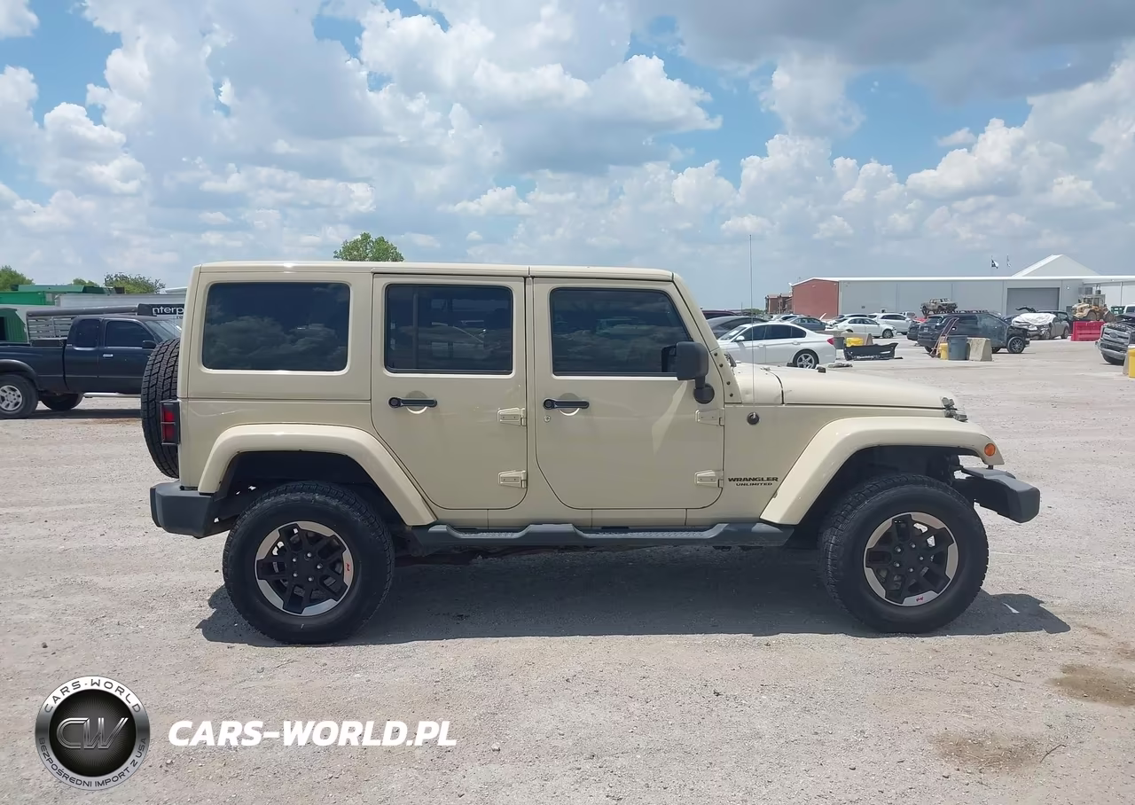 2011 Jeep Wrangler Unlimited Sport VIN:1J4BA3H15BL625431 - 14