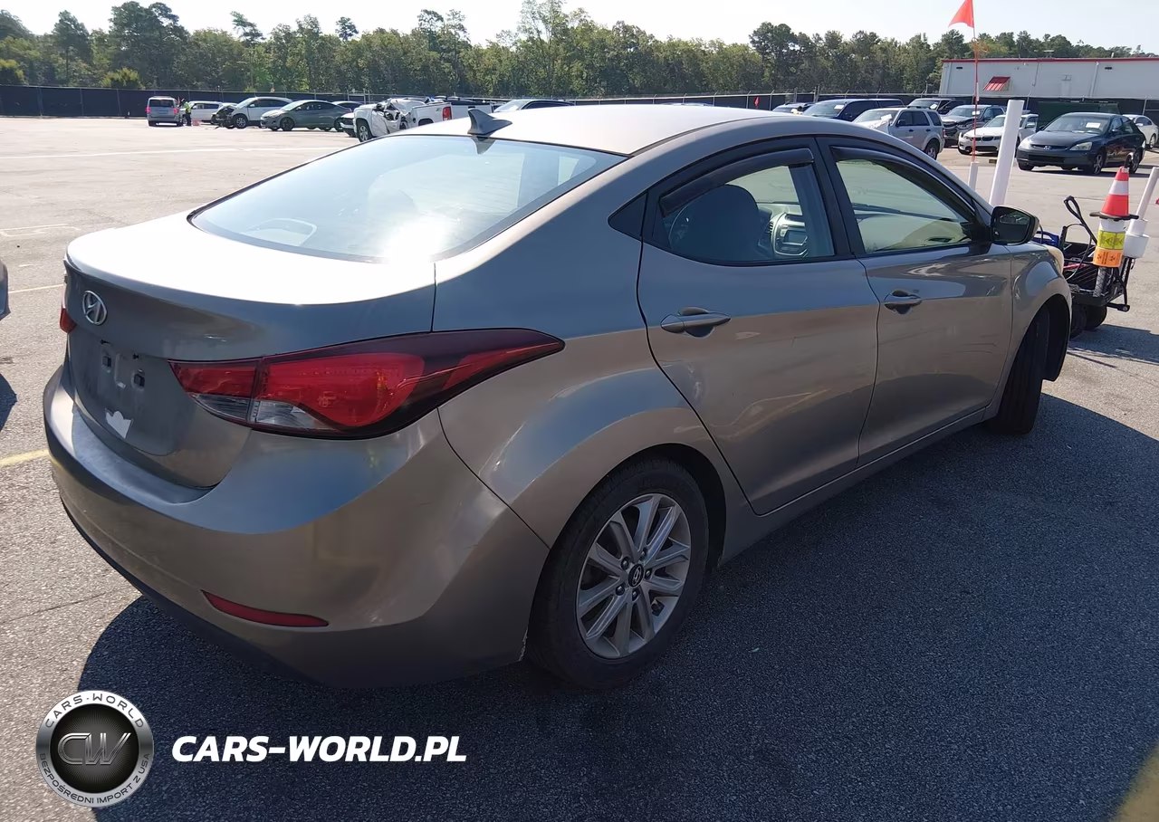2015 Hyundai Elantra Se VIN:5NPDH4AE2FH561081 - 4