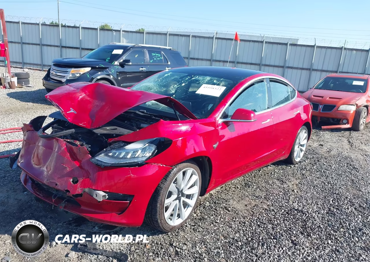 2018 Tesla Model 3 Long Range-Mid Range VIN:5YJ3E1EAXJF053359 - 2