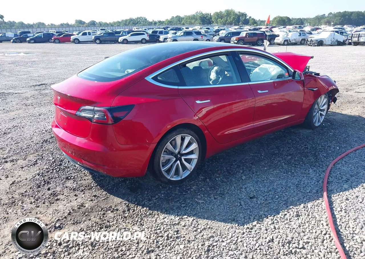 2018 Tesla Model 3 Long Range-Mid Range VIN:5YJ3E1EAXJF053359 - 4