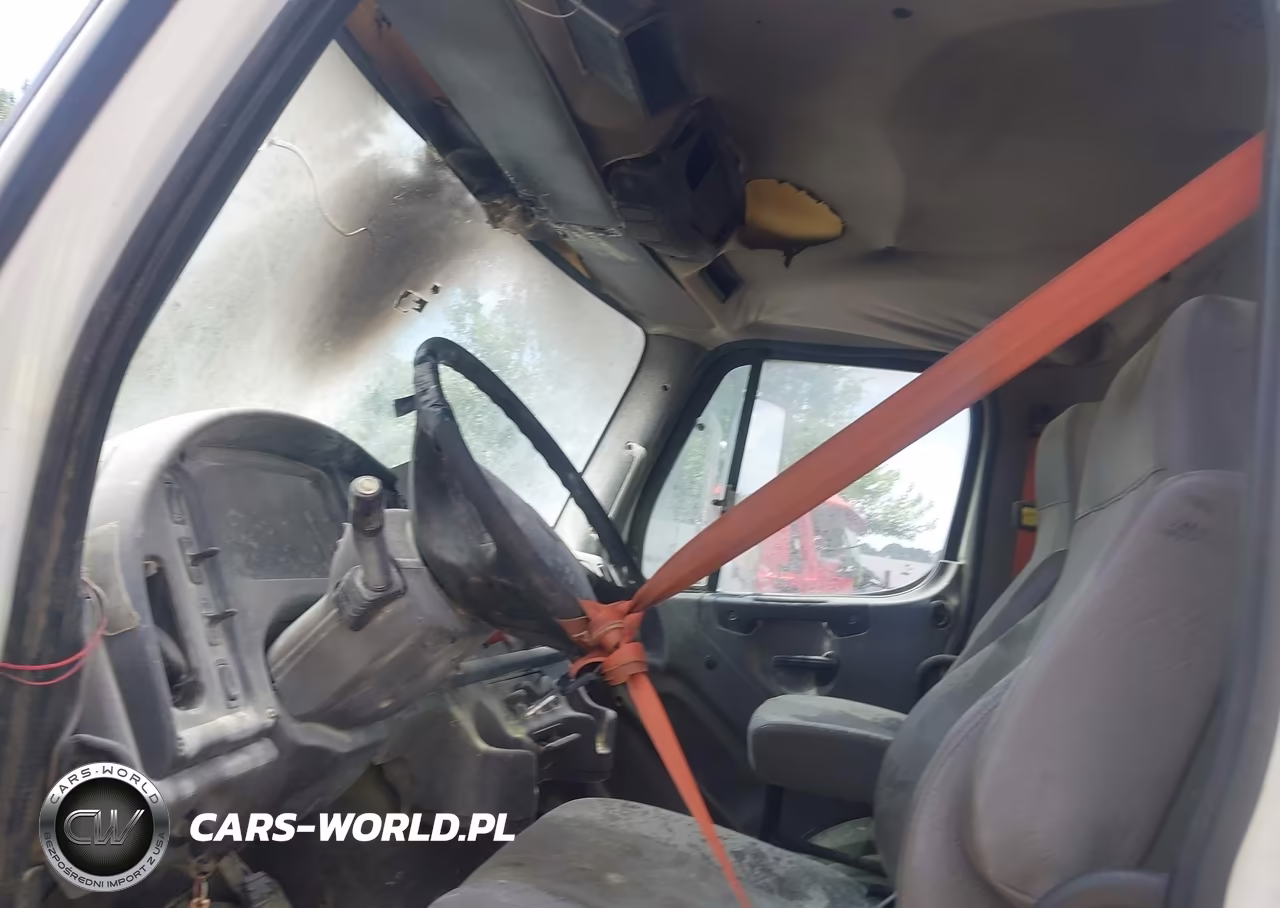 2015 Freightliner M2 112 Medium Duty VIN:1FUJC5DV4FHGR6690 - 7