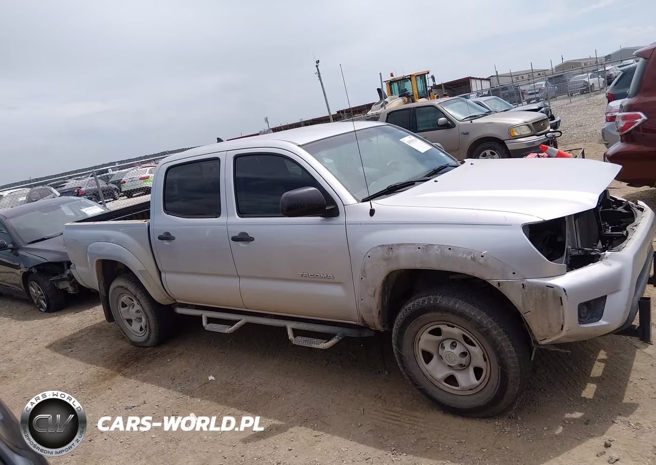 2012 Toyota Tacoma Prerunner VIN:5TFJX4GN5CX011077 - 13