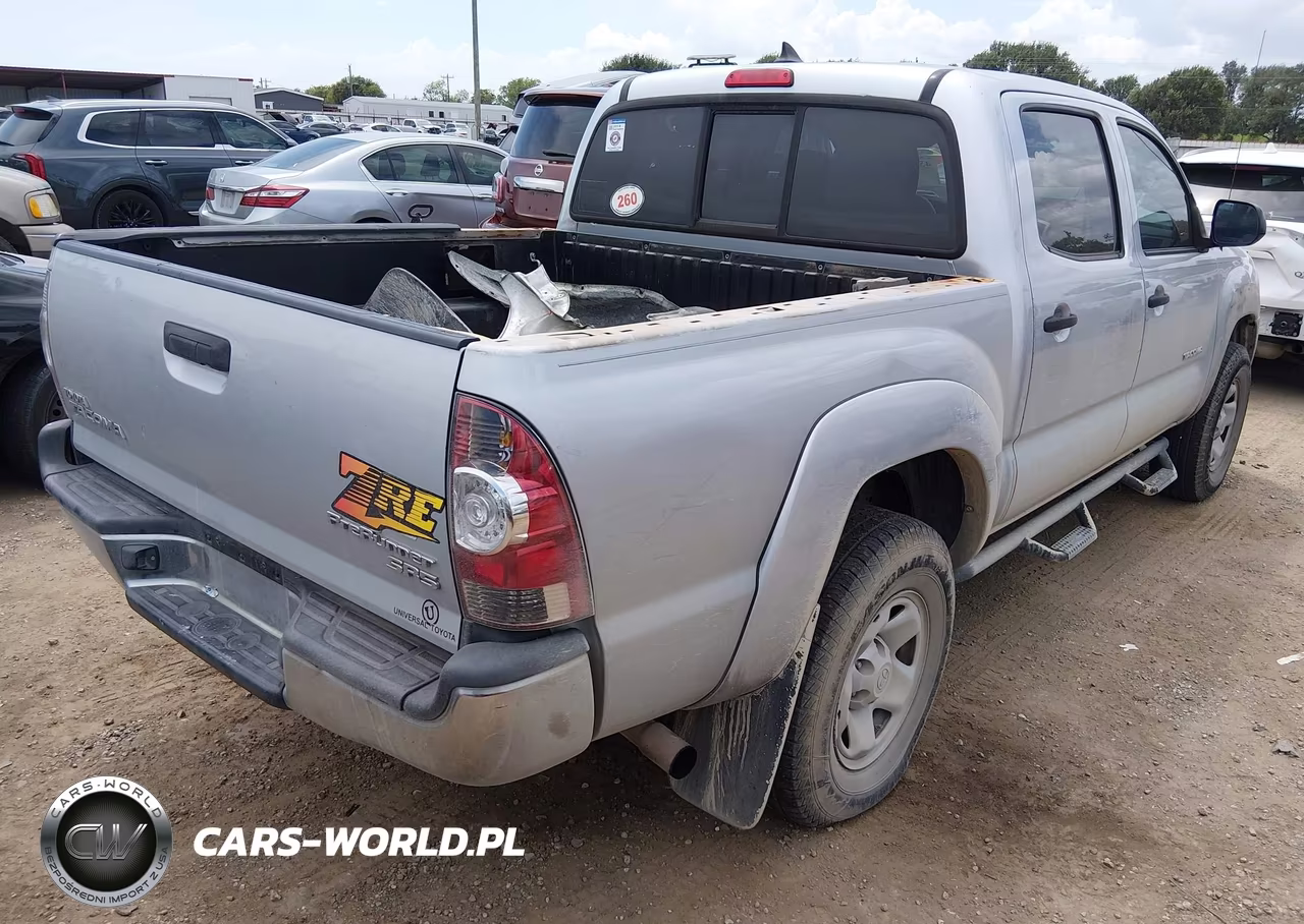 2012 Toyota Tacoma Prerunner VIN:5TFJX4GN5CX011077 - 4
