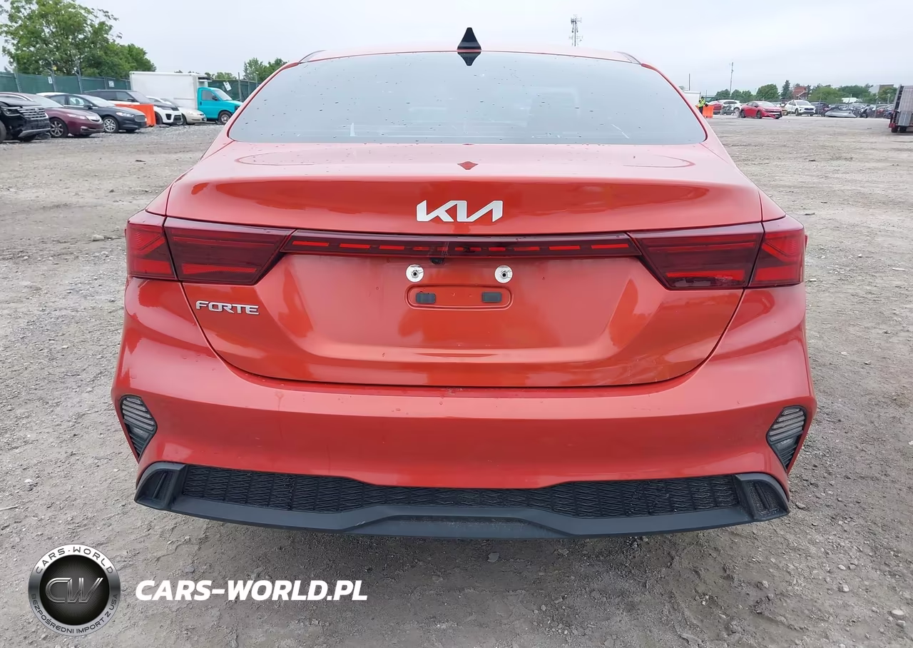 2022 Kia Forte Lxs VIN:3KPF24AD3NE437664 - 15
