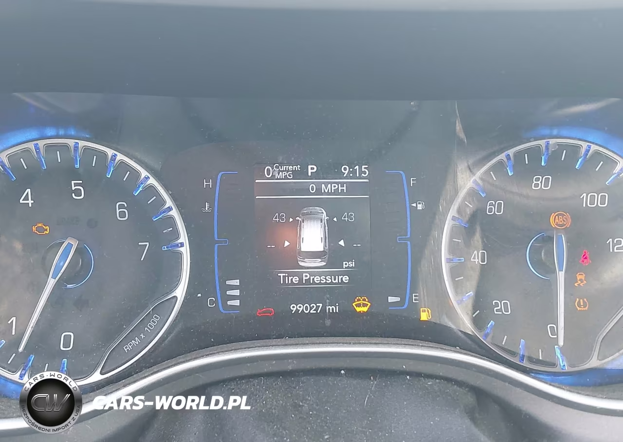 2020 Chrysler Pacifica Touring L VIN:2C4RC1BGXLR285072 - 15