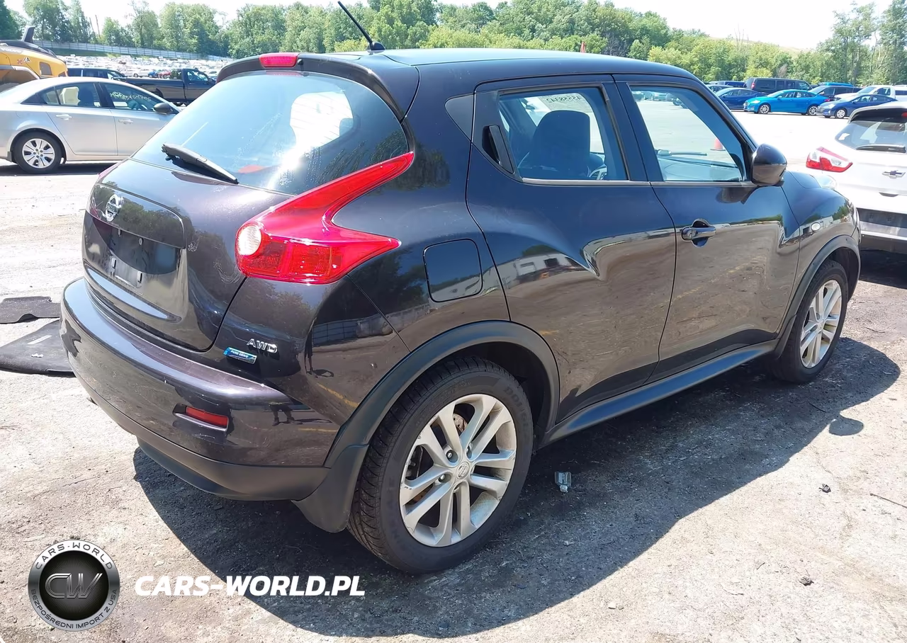 2014 Nissan Juke S VIN:JN8AF5MV2ET361780 - 4