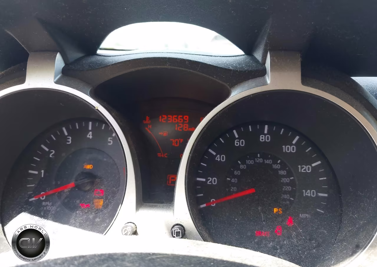 2014 Nissan Juke S VIN:JN8AF5MV2ET361780 - 7