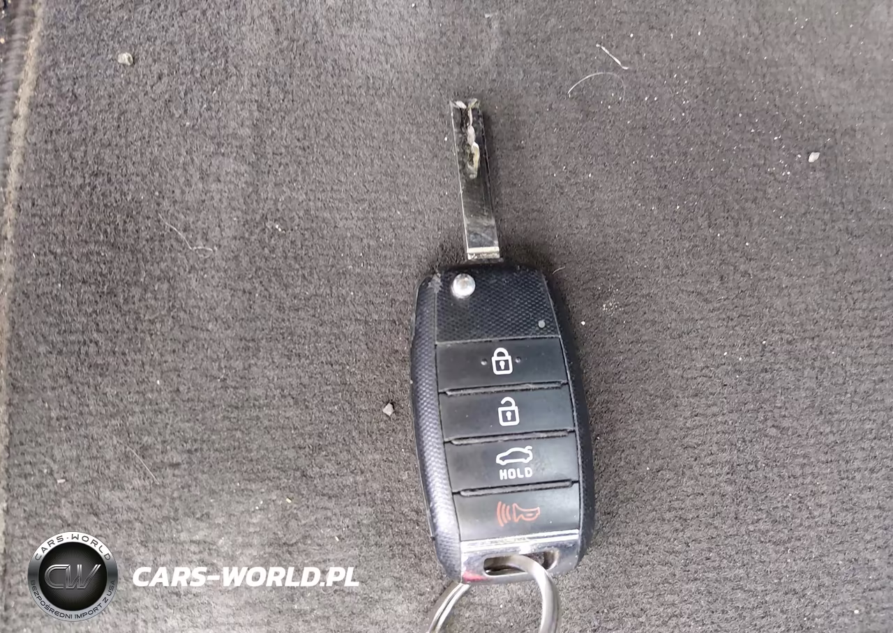 2020 Kia Optima Lx VIN:5XXGT4L34LG410774 - 11