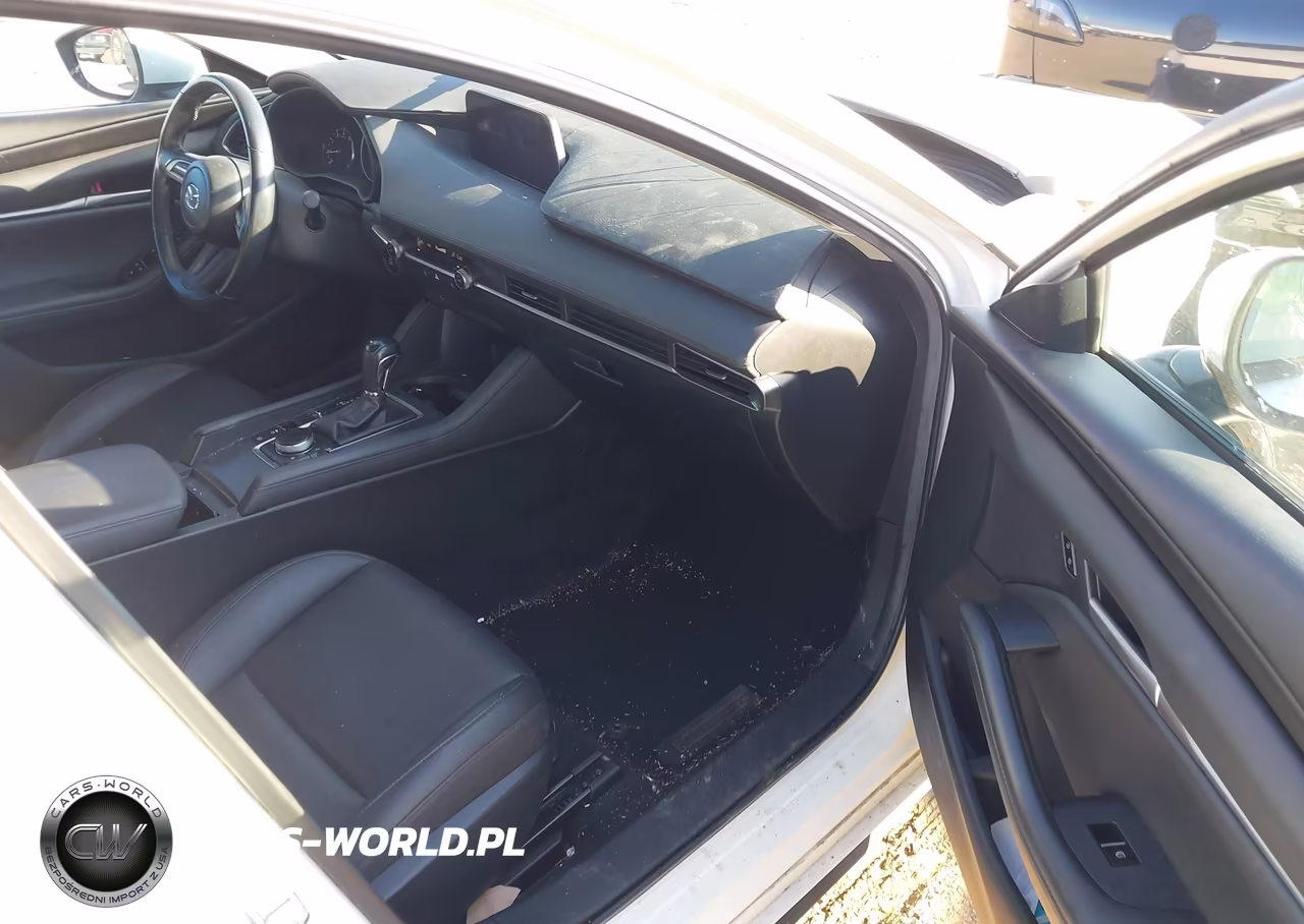 2020 Mazda Mazda3 Select Package VIN:3MZBPBCM1LM126302 - 5