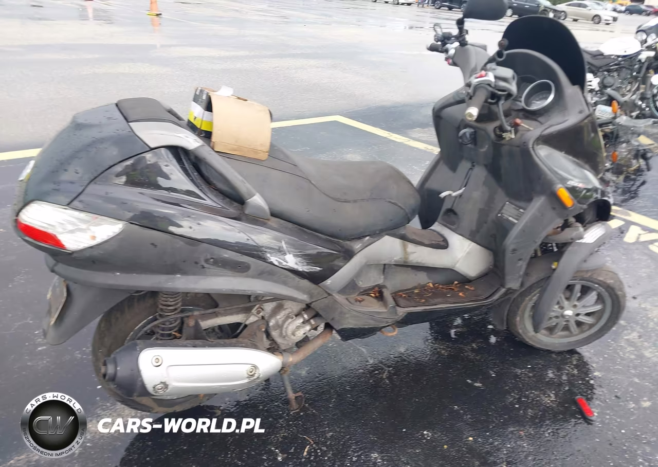 2009 Piaggio Mp3 250 VIN:ZAPM479MX95003622 - 6