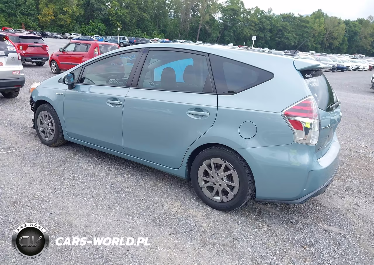 2015 Toyota Prius V Three VIN:JTDZN3EU0FJ032083 - 3
