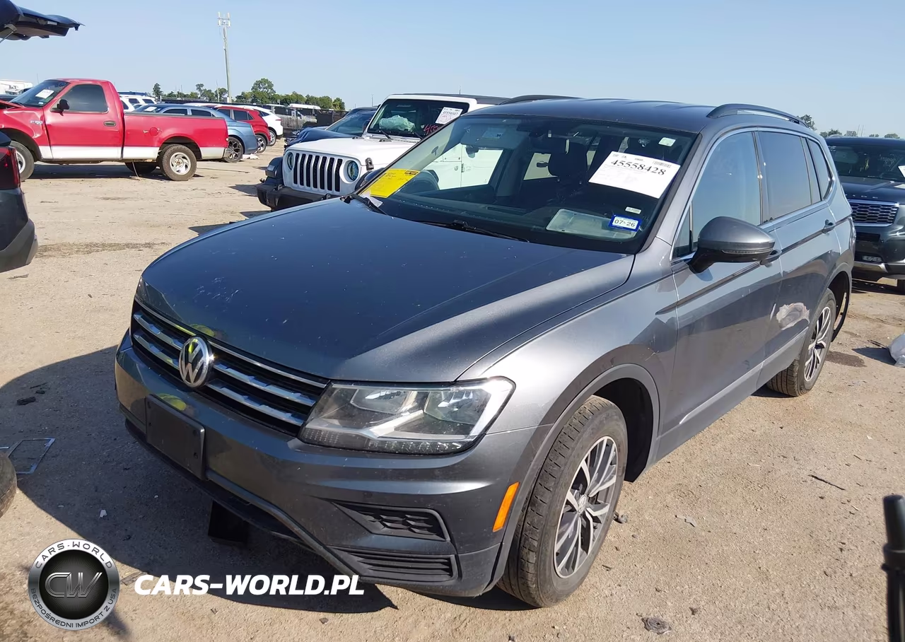 2020 Volkswagen Tiguan 2.0T Se-2.0T Se R-Line Black-2.0T Sel VIN:3VV3B7AX0LM182992 - 2