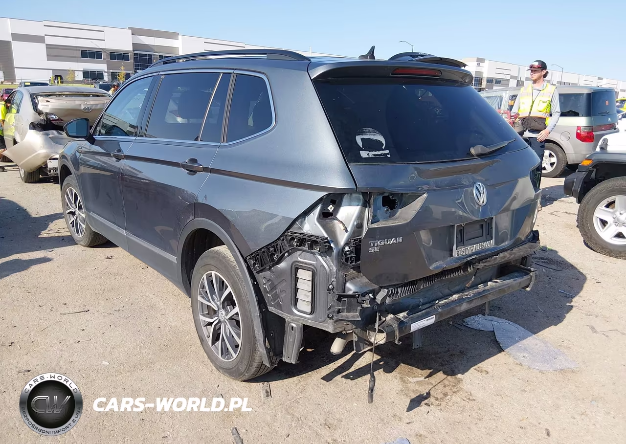 2020 Volkswagen Tiguan 2.0T Se-2.0T Se R-Line Black-2.0T Sel VIN:3VV3B7AX0LM182992 - 3